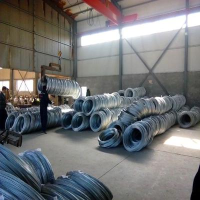 實體工廠專業(yè)生產(chǎn)熱鍍鋅鋼絲 鋼絲廠家直銷 葡萄架果園搭架鋼絲圖片_高清圖_細(xì)節(jié)圖-安平縣沐鈦絲網(wǎng)制品 -